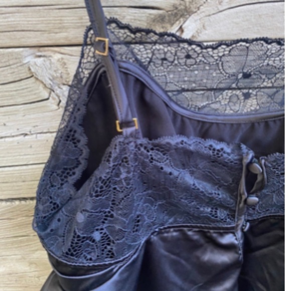 Shine and Dine Cami by
Intimately by Free People NWT SMALL - Picture 4 of 11